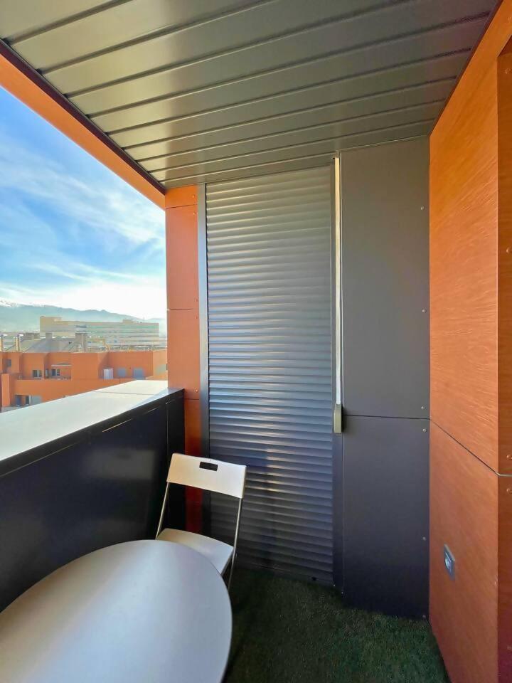 Home4U Apartamento Con Cochera Granada Esterno foto
